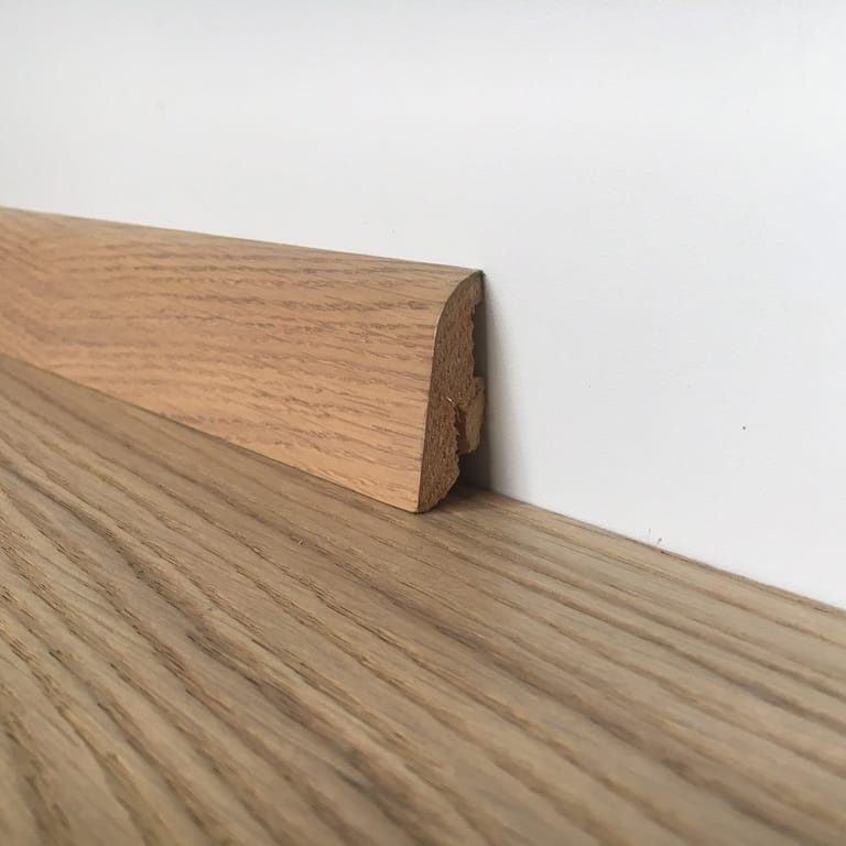 CLEOS Sockelleiste Eiche weiß