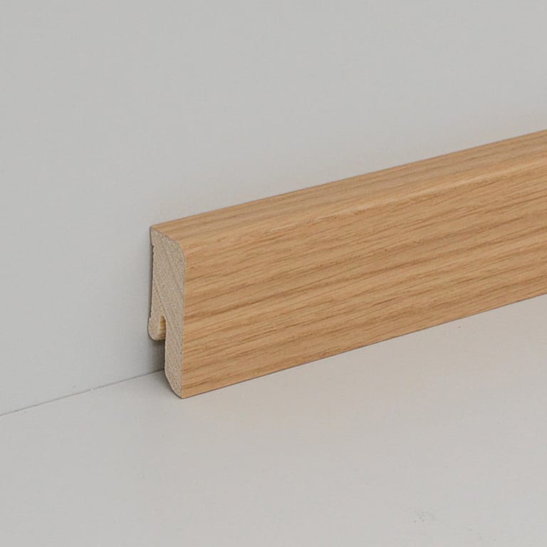 Sockelleiste Eiche kubisch amk. 6 cm