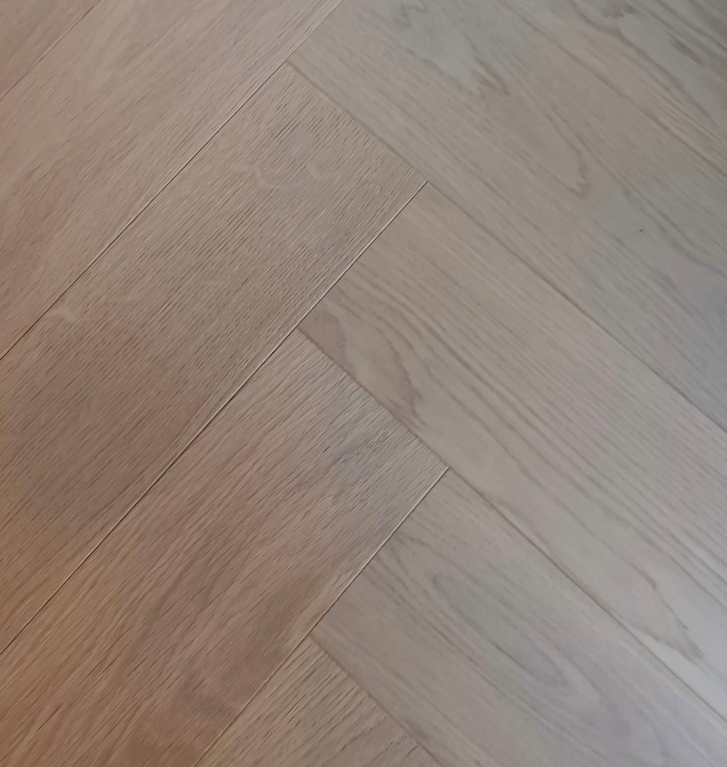 10,3 mm Premium Fischgrät, Eiche Piemont