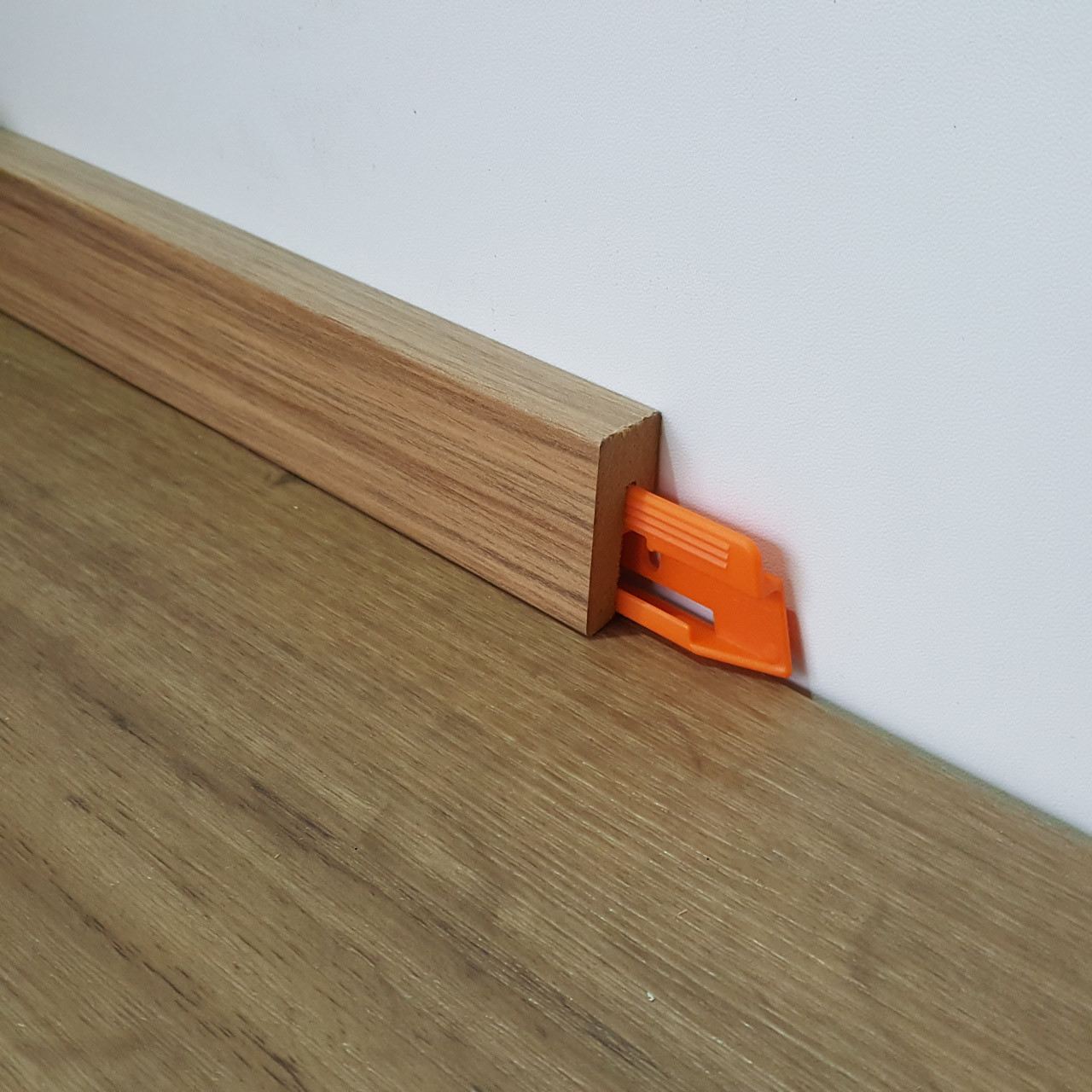 PARADOR Leistenclips orange